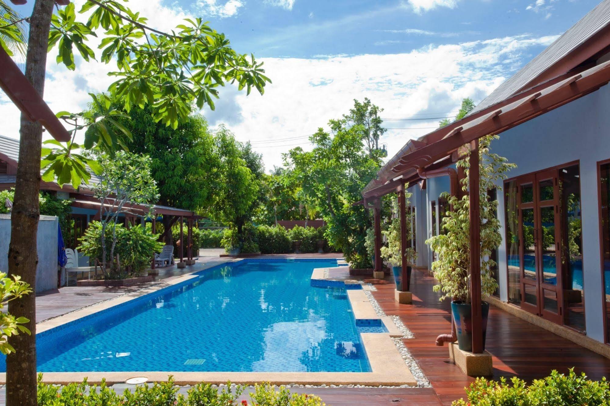 Ardea Resort Pool Villa Амфава Екстериор снимка
