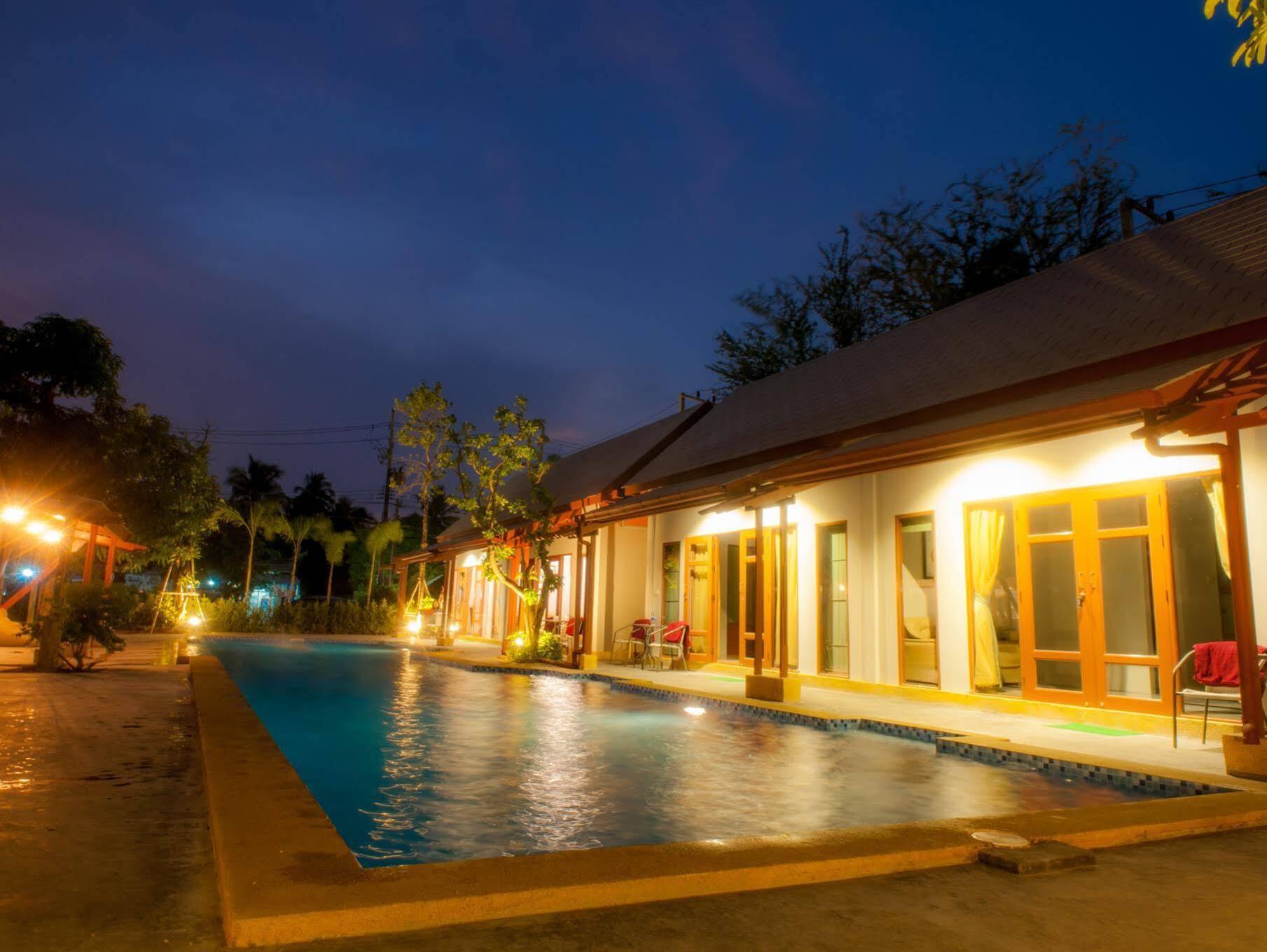 Ardea Resort Pool Villa Амфава Екстериор снимка