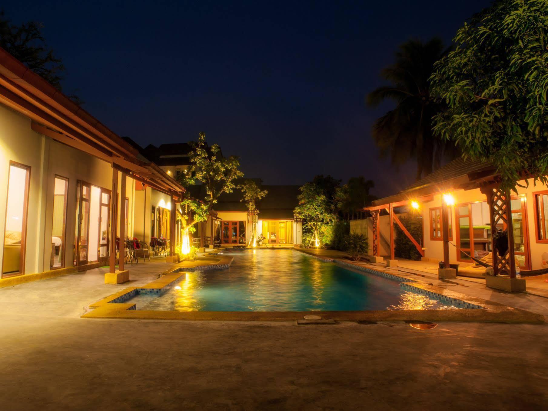Ardea Resort Pool Villa Амфава Екстериор снимка
